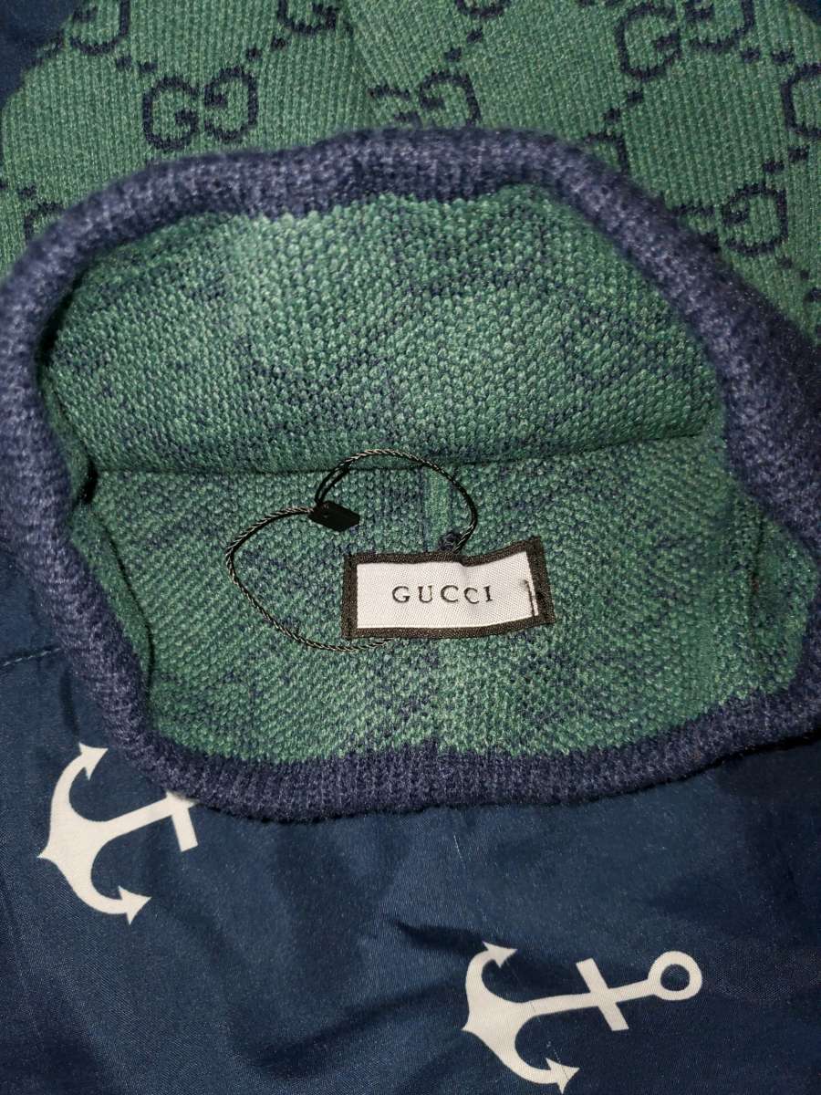 Gucci logo knit beanie