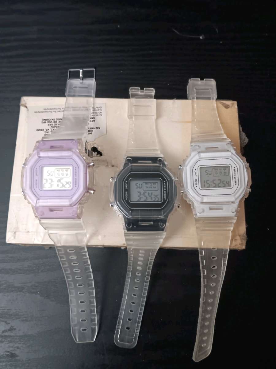 DIGITAL CLEAR WATCHES