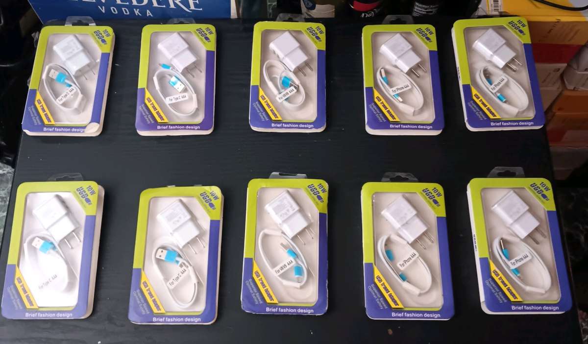 10W FAST SPEED USB CHARGERS WITH BOX