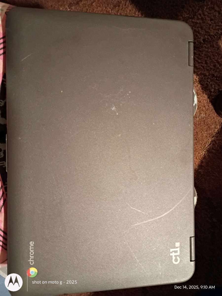 Chromebook Laptop