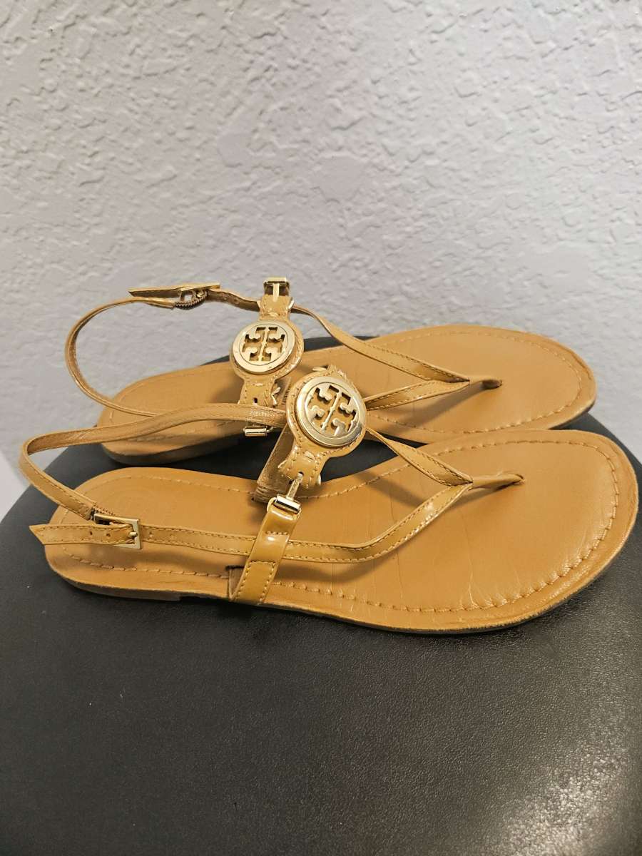 Tory Burch Ali Thong Sandals