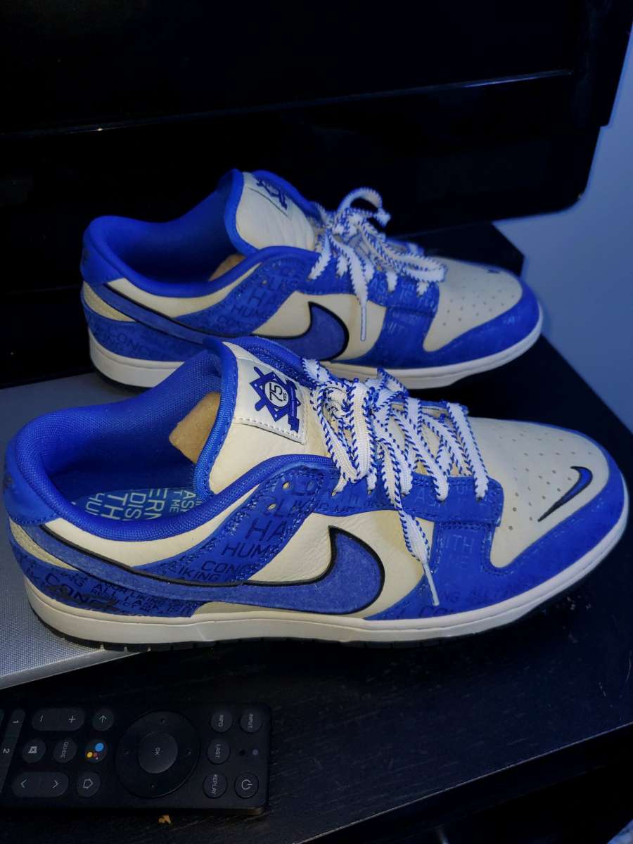Jackie Robinson 75th anniversary Limited Edition Nike Dunks