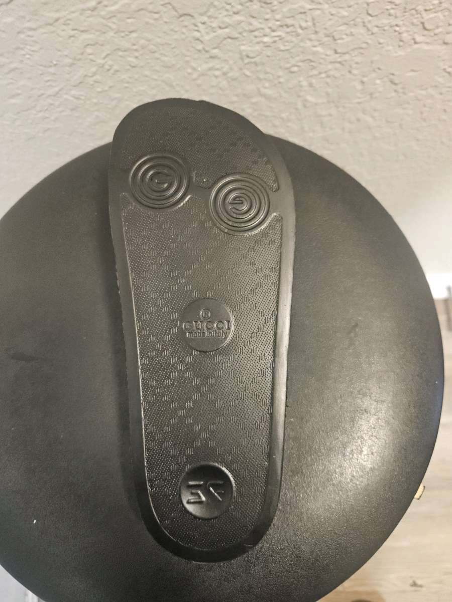 Amputee Super Rare Gucci Slide