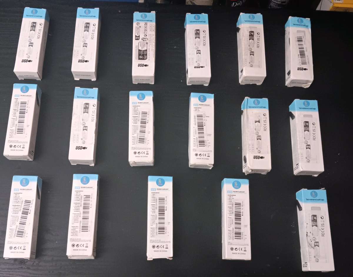 PAE MINI FLASHLIGHT POWER BANK