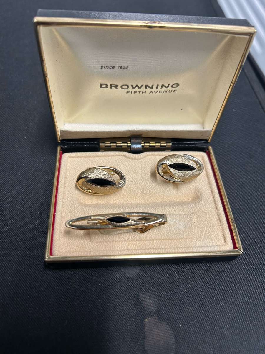 BROWNING FIFTH AVENUE CUFF LINK SET