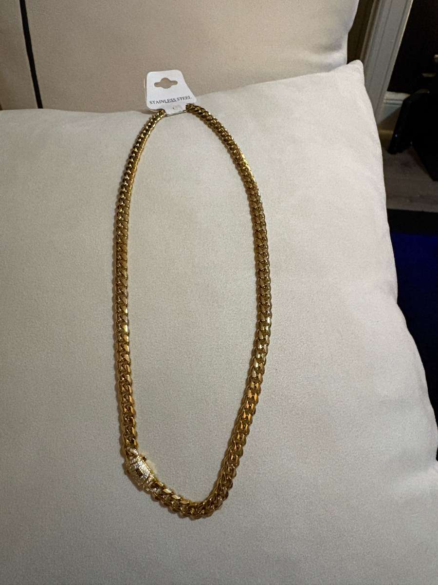 Cuban link stainless steel 24 largo 8mm