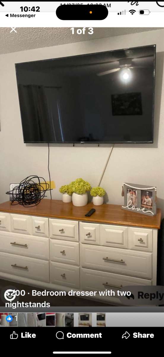 bedroom dresser and two nightstand