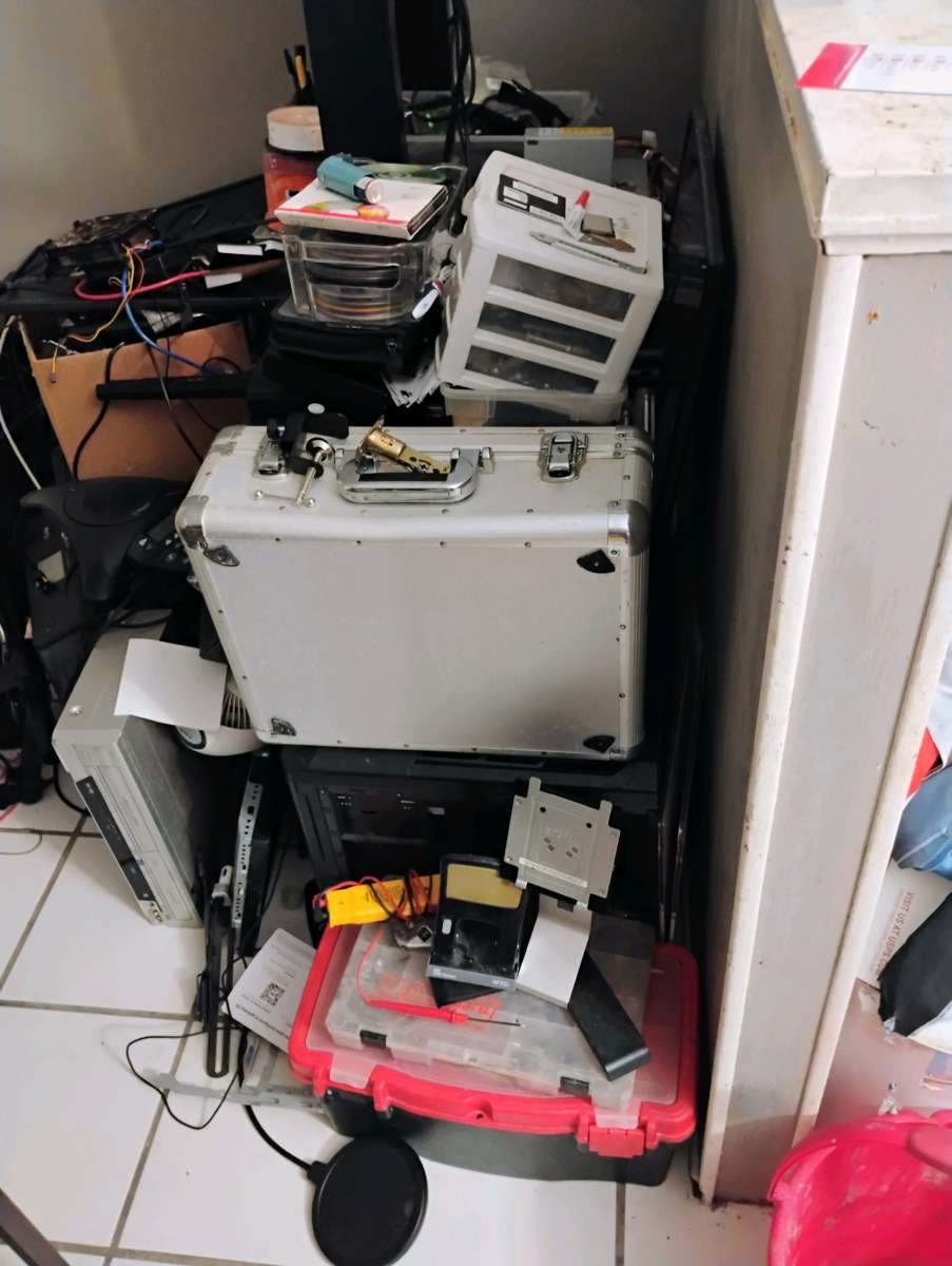 LOT Of Enterprise computer equipment