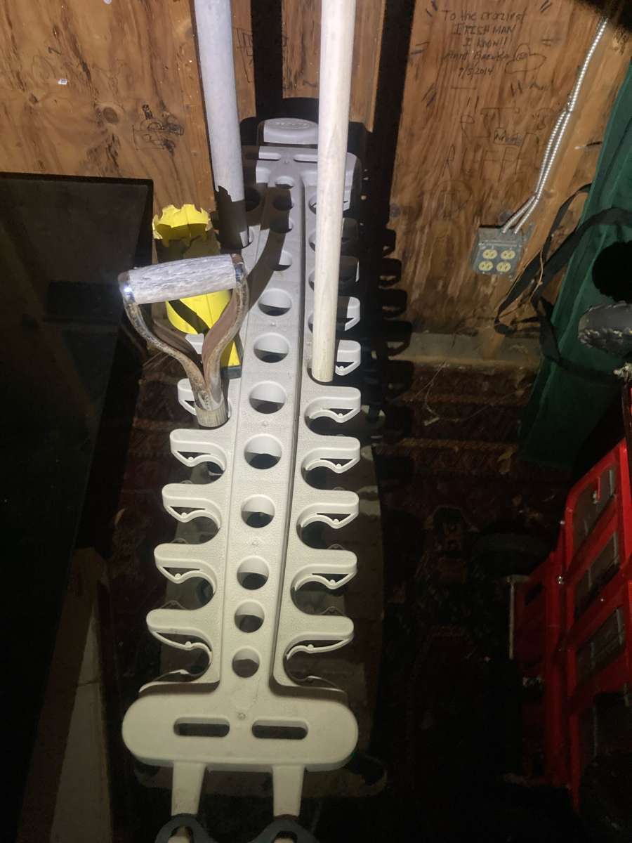 Rubbermaid Deluxe Tool Tower