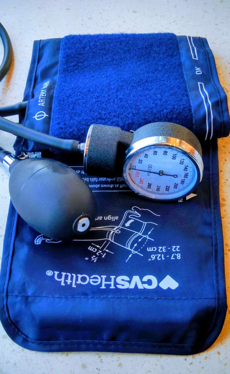 sphygmomanometer