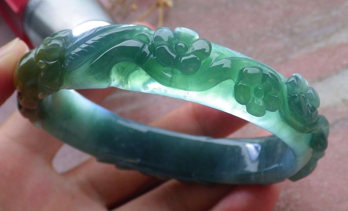 Certificate Jadeite Deer jade Burmese  Bangle 61mm 7inches