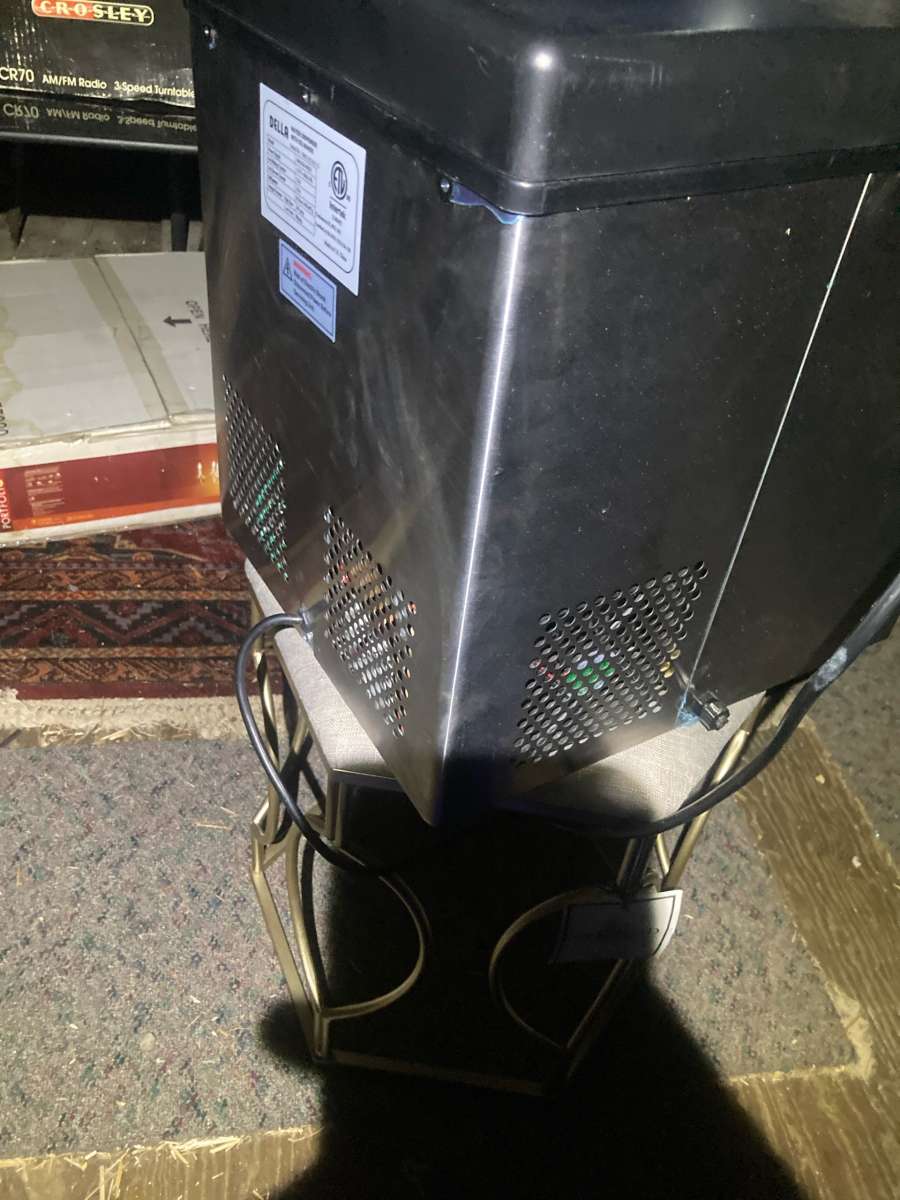 Della Water Dispenser with Ice Maker