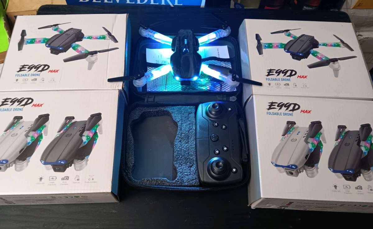 E99D MAX LED UAV FOLDABLE HD CAMERA DRONE