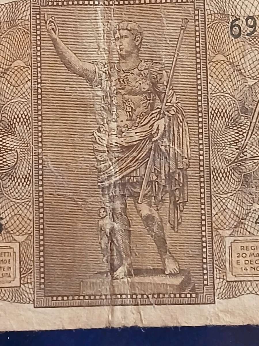 1939 Italian 1 Lira banknote