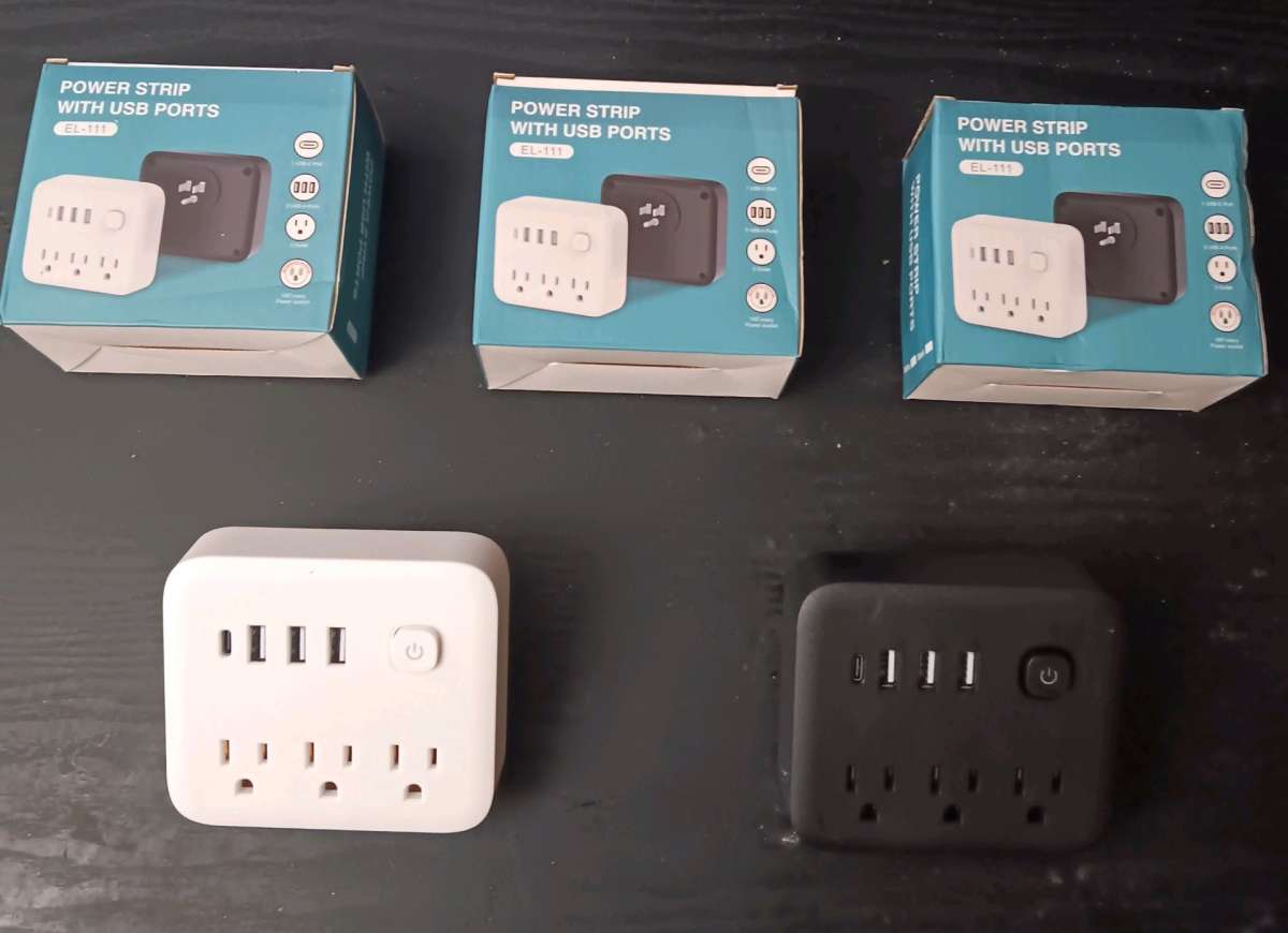 EL111 POWER WALL STRIP WITH USB PORTS
