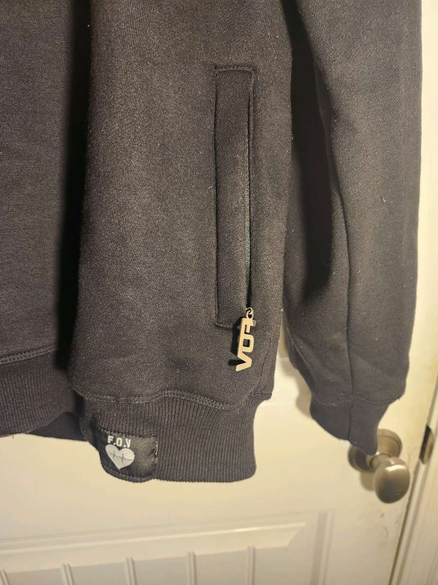 men XL hoodie