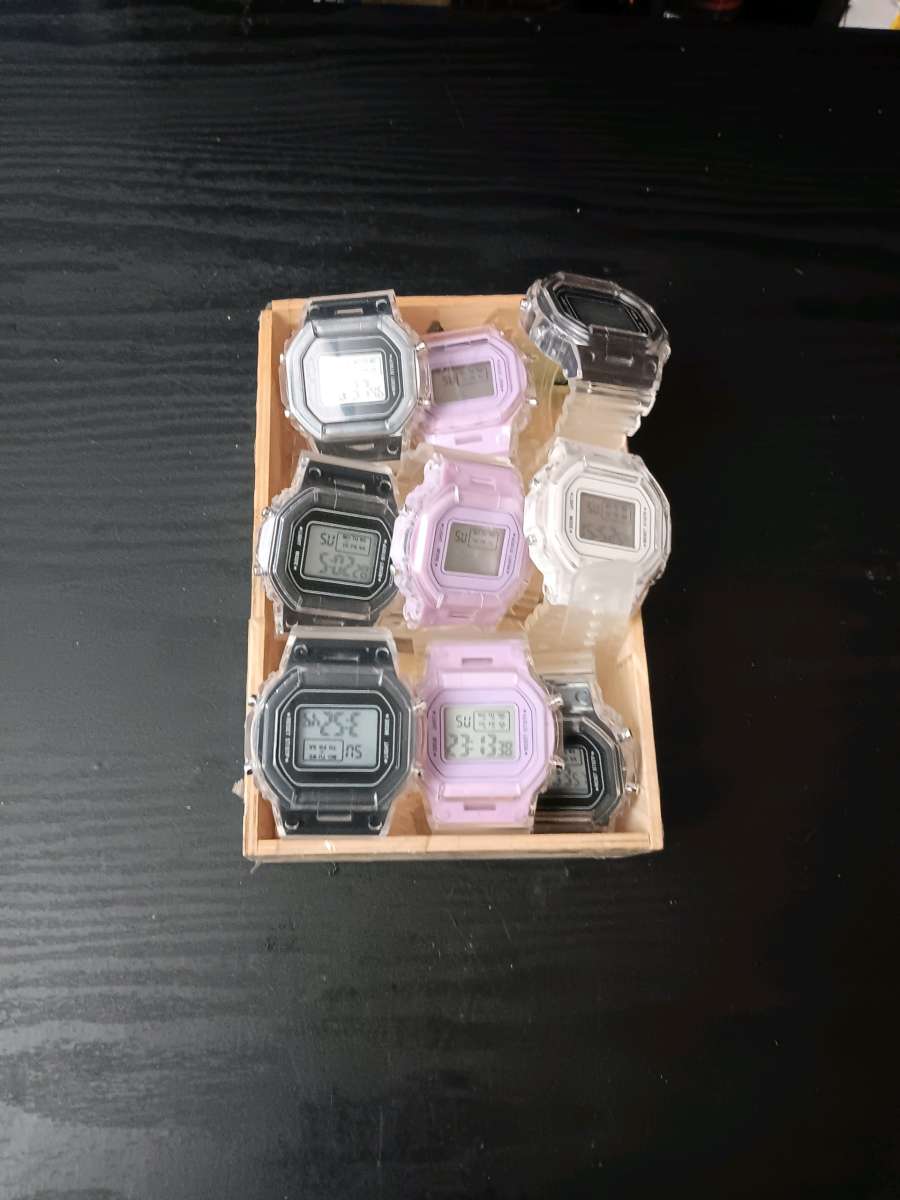 DIGITAL CLEAR WATCHES