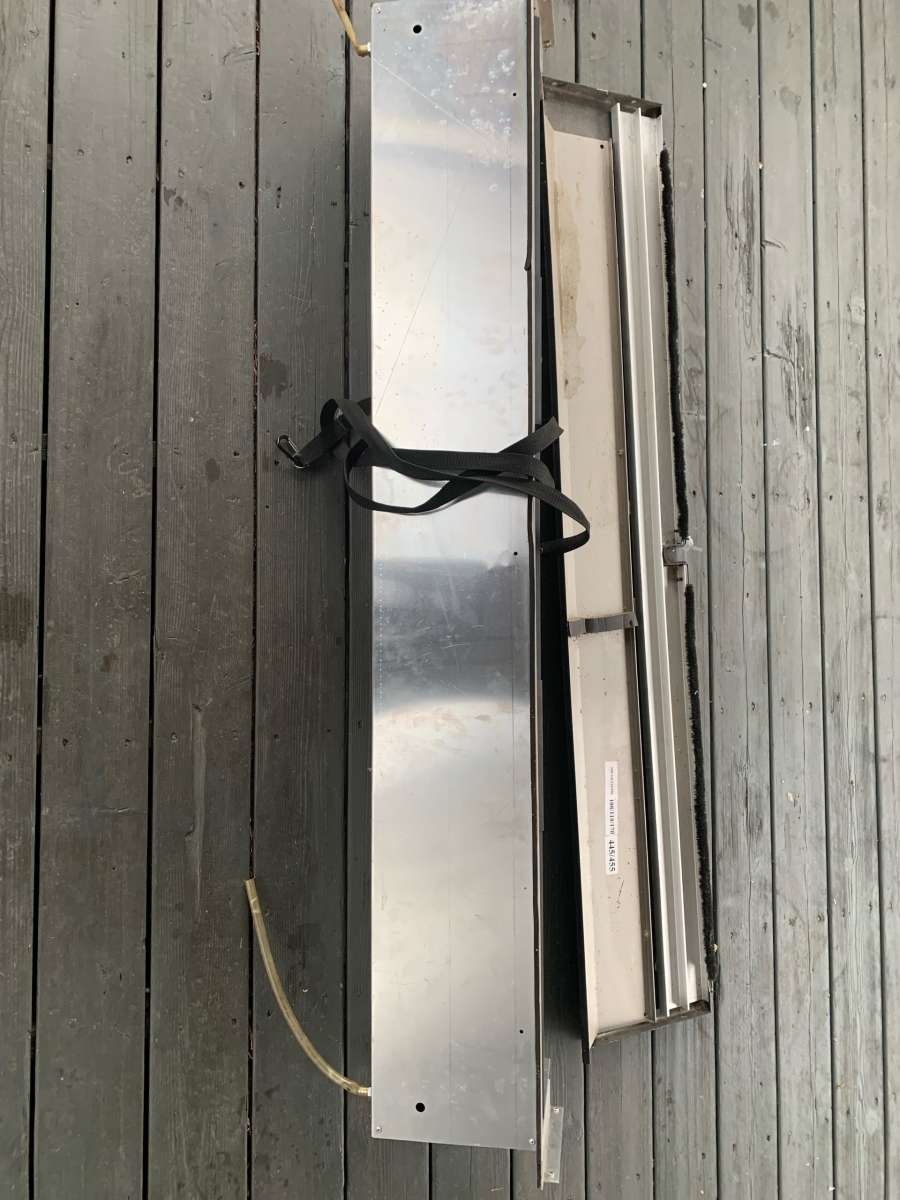 truck bed cover