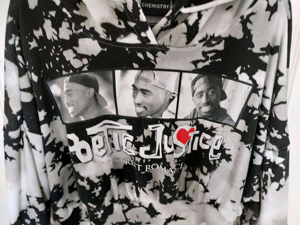 Cropped Tupac hoodie