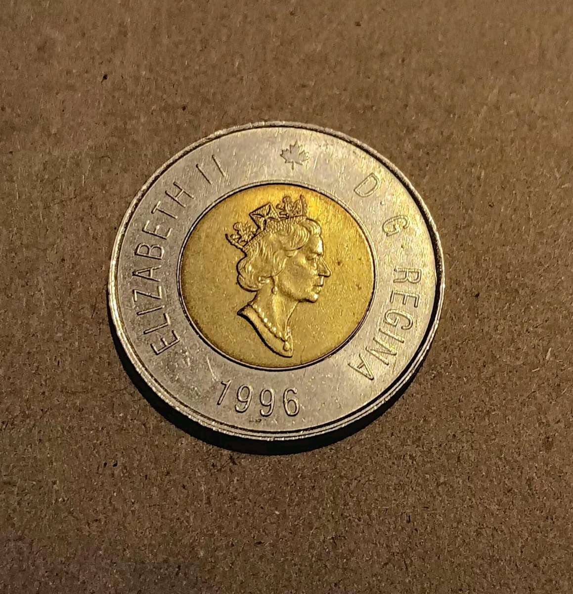 1996 2 Dollar Canadian Queen Elizabeth coin