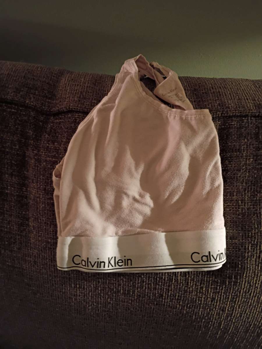 Tons OF Womans Cloths Sizes Very