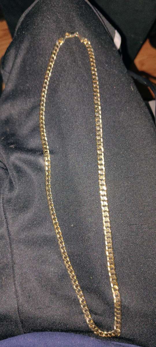 22in chain 14kt