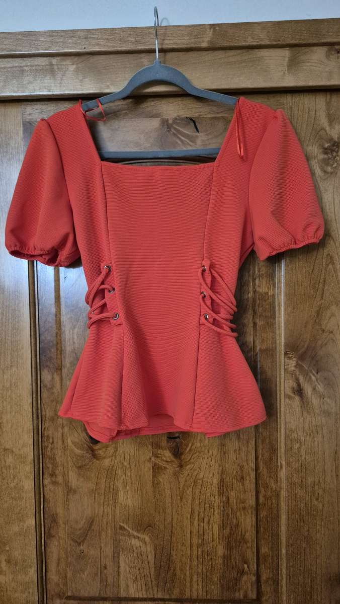 Meraki Coral Blouse