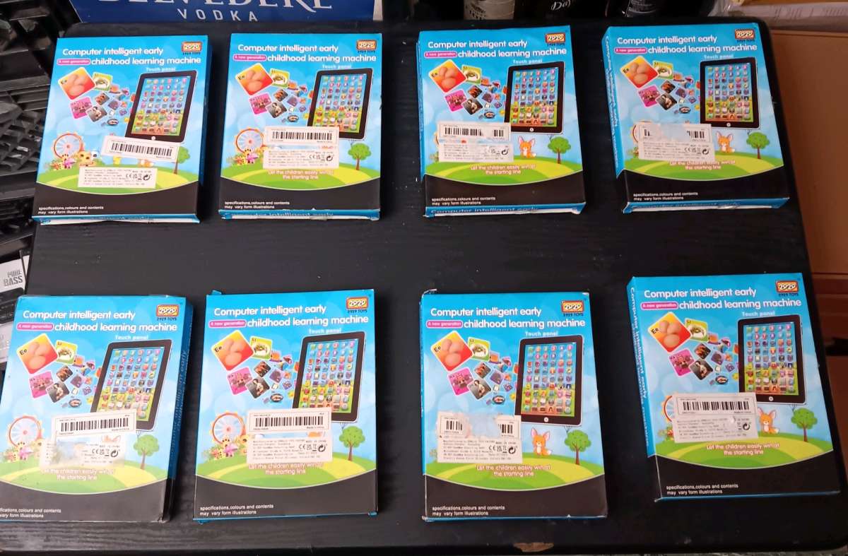 CHILDHOOD EARLY LEARNING BUTTON MACHINE TABLET