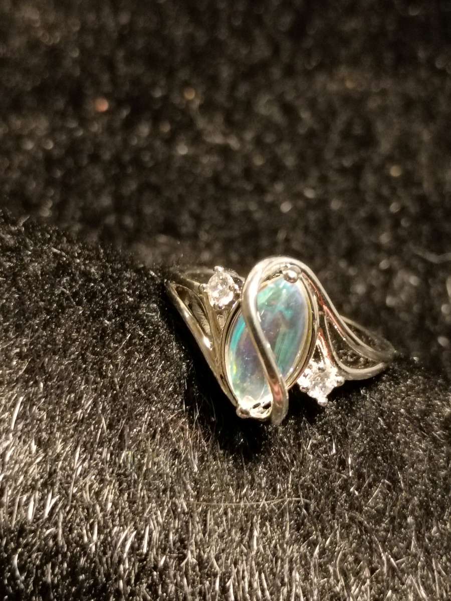 925 sterling opal ring
