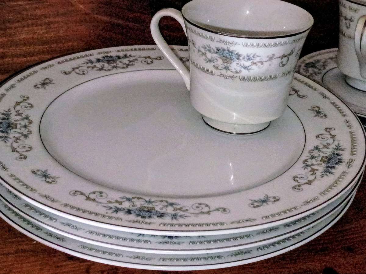 antique porcelain China dishware