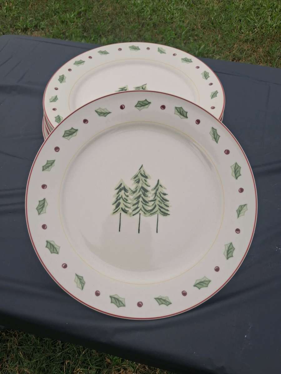 Retired Reef Plate Set