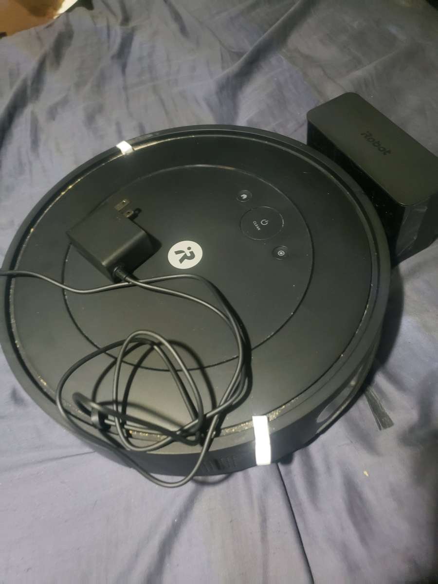 IRobot Roomba Essential Vacuum