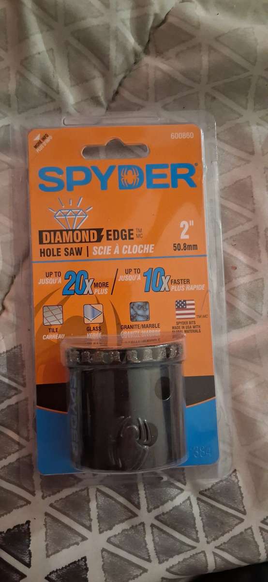 Diamond edge hole saw