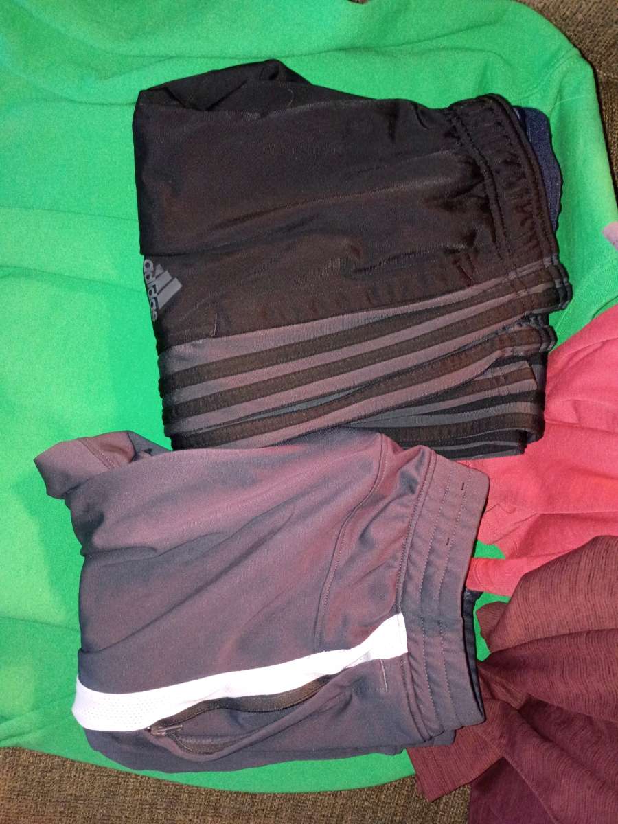 Lots Of Teen Boys and Mens Cloths