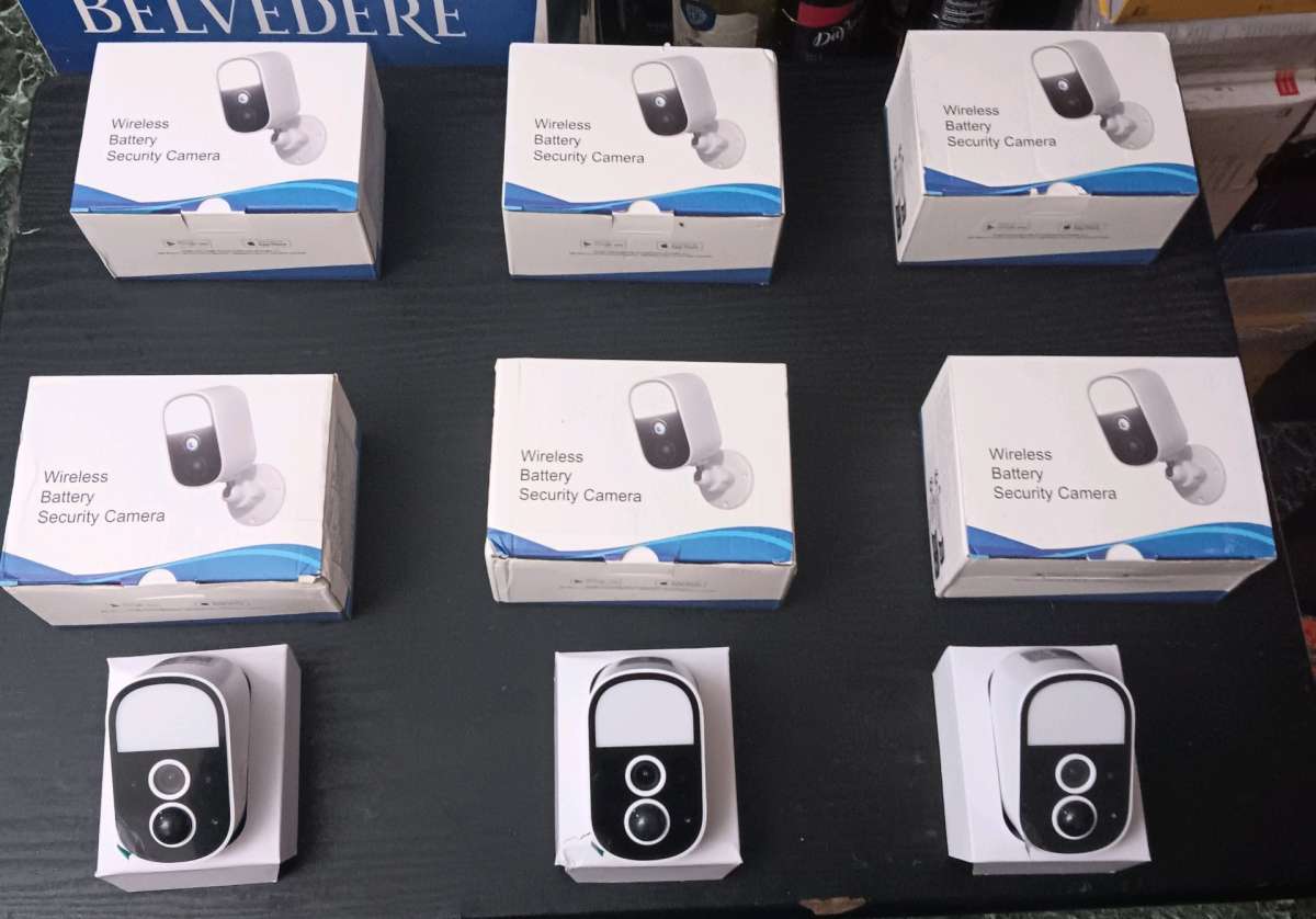 ROHS WIRELESS WIFI SECURITY CAMERAS