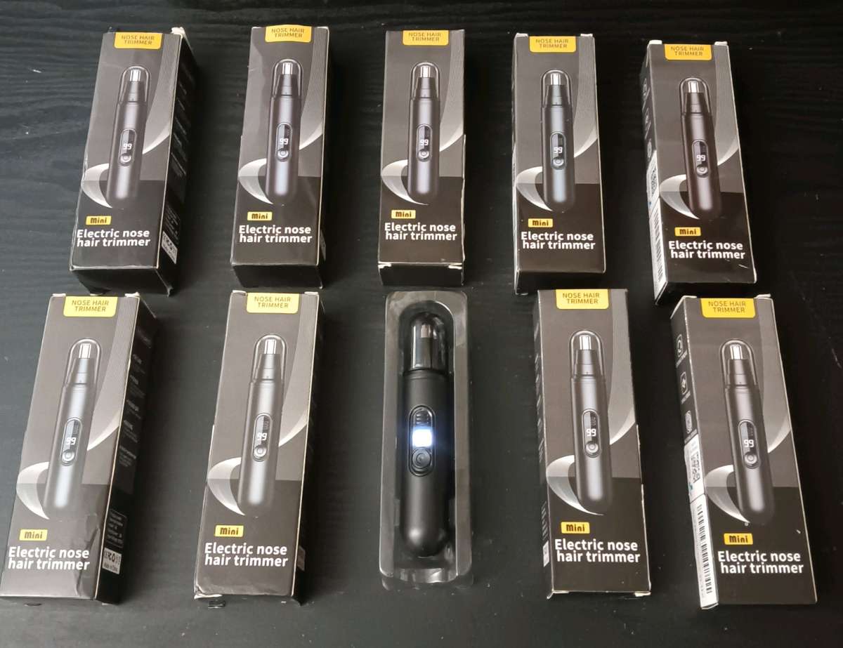 MINI ELECTRIC NOSE HAIR TRIMMERS