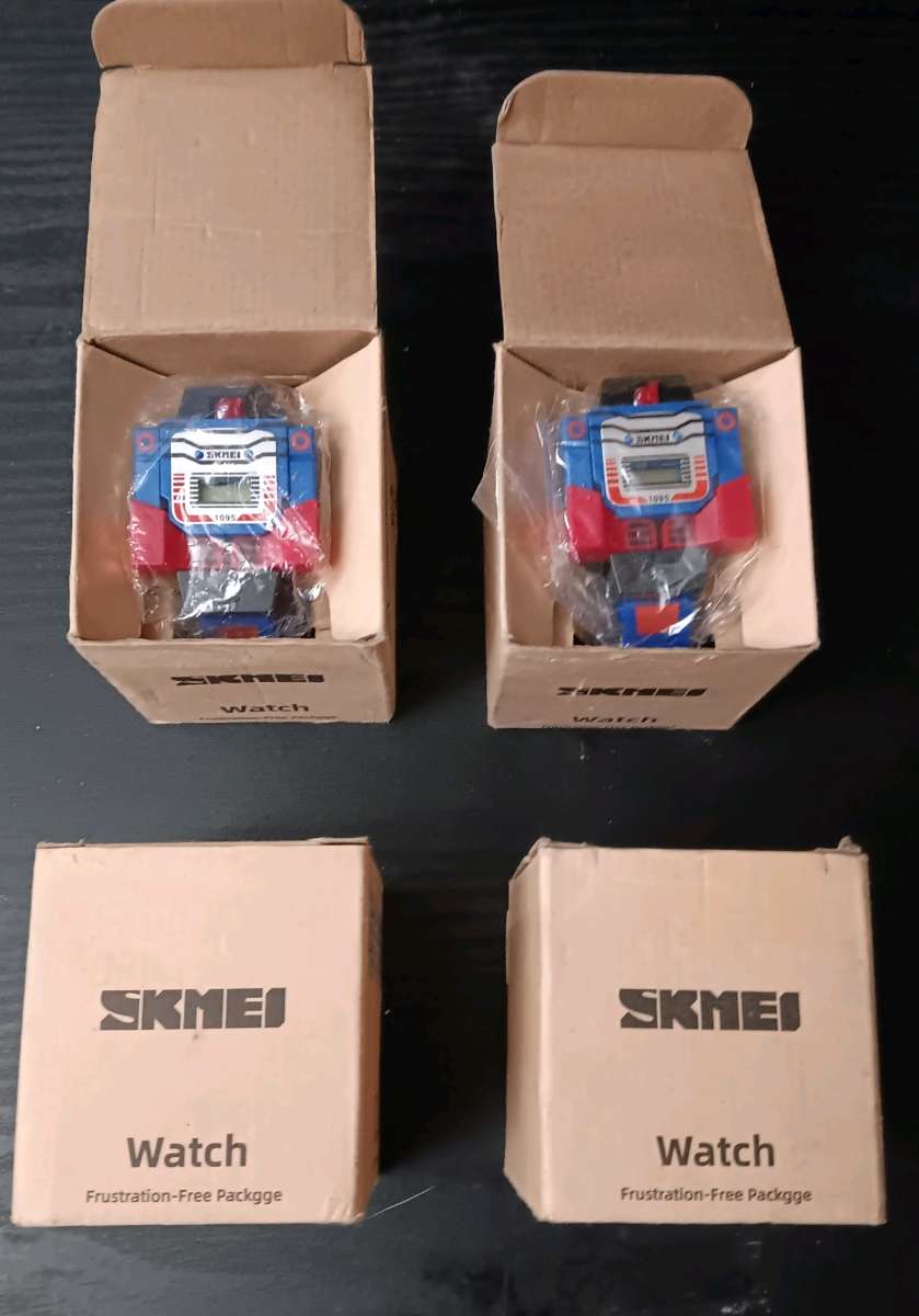 SKMEI DIGITAL TRANSFORMING TOY ROBOT WATCHES
