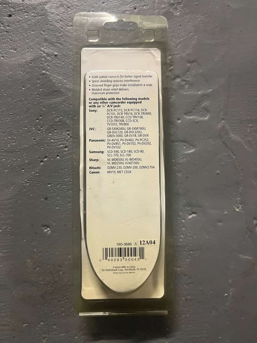 NEW RadioShack 10Feet Camcorder AV Cable Gold Plated 163686