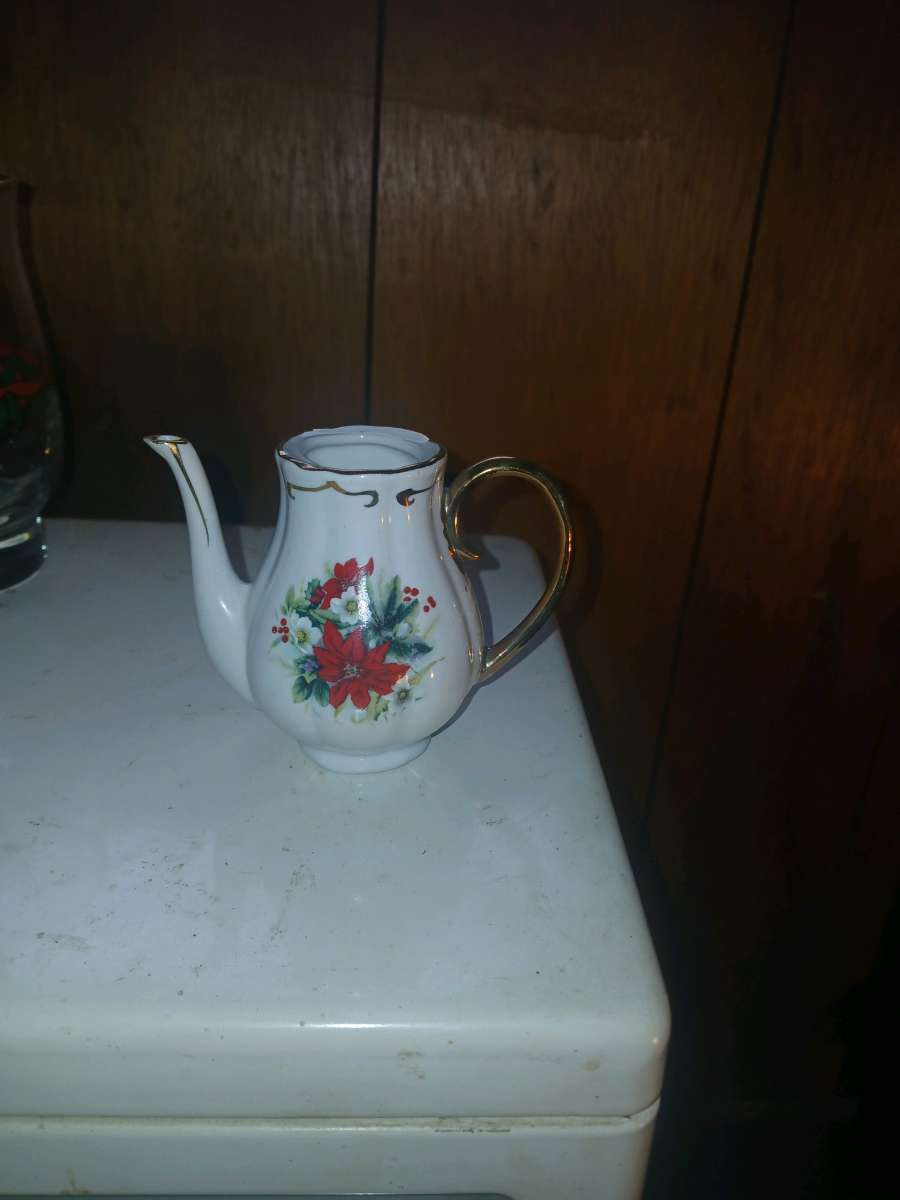 tea pot