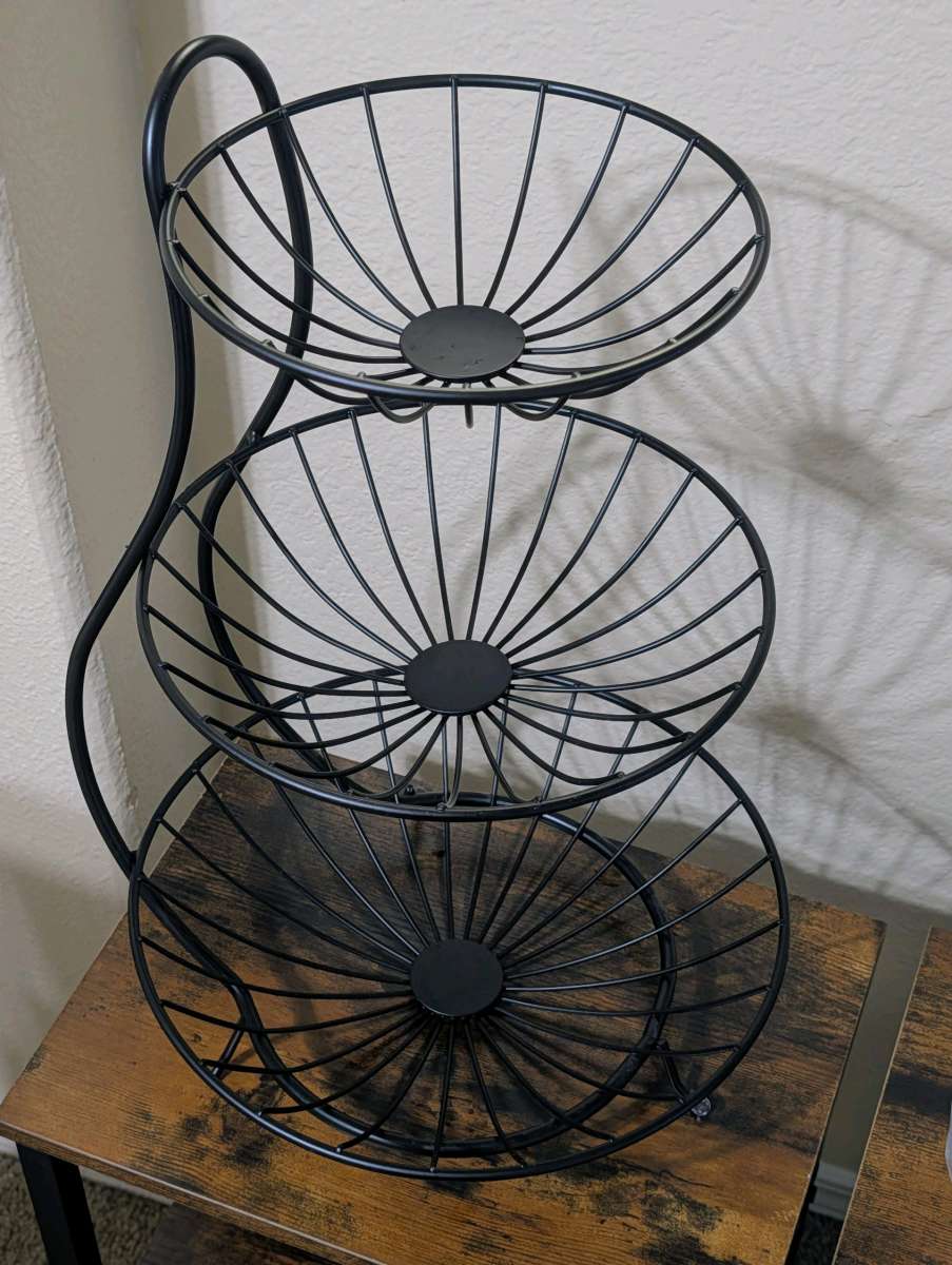 3tiered fruit basket