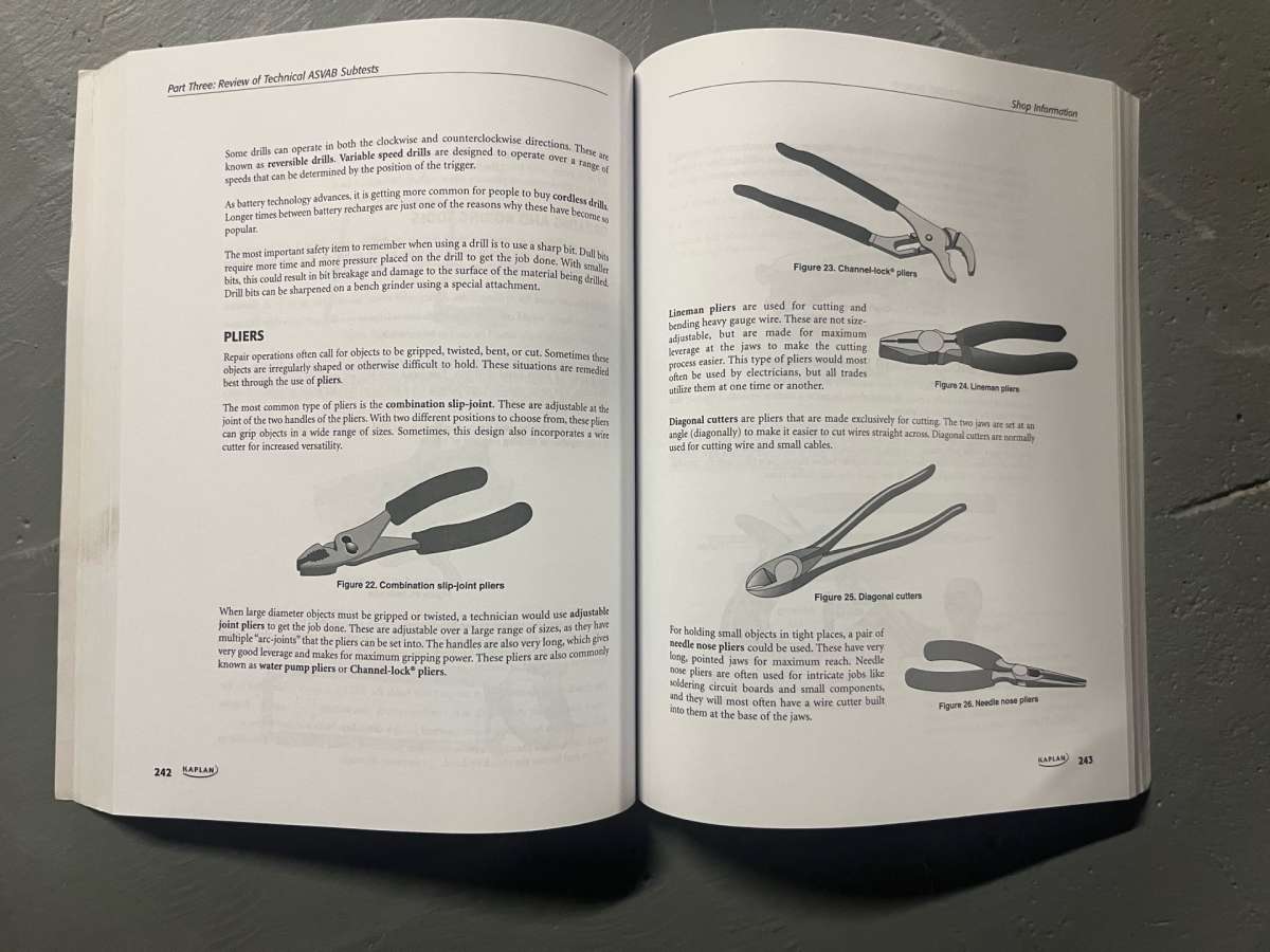 Armed Services Vocational Aptitude Battery ASVAB by Kaplan u