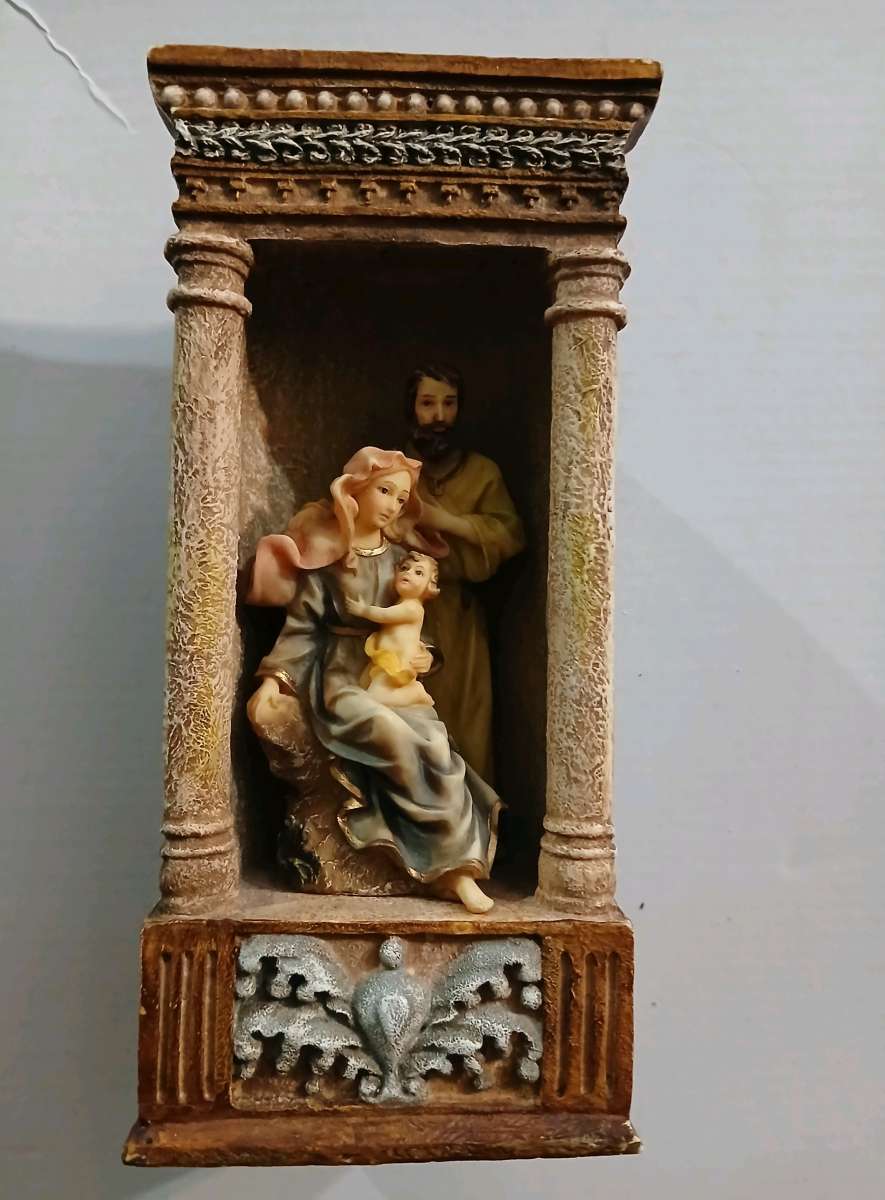 Holy family Mary Joseph and Baby Jesus music box