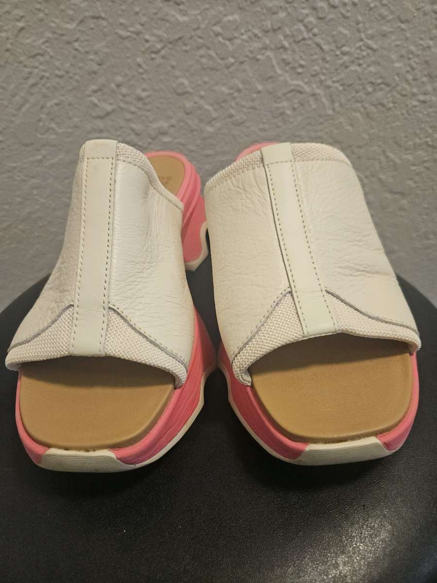 Sorel Kinetic Impact High Slide Sandals