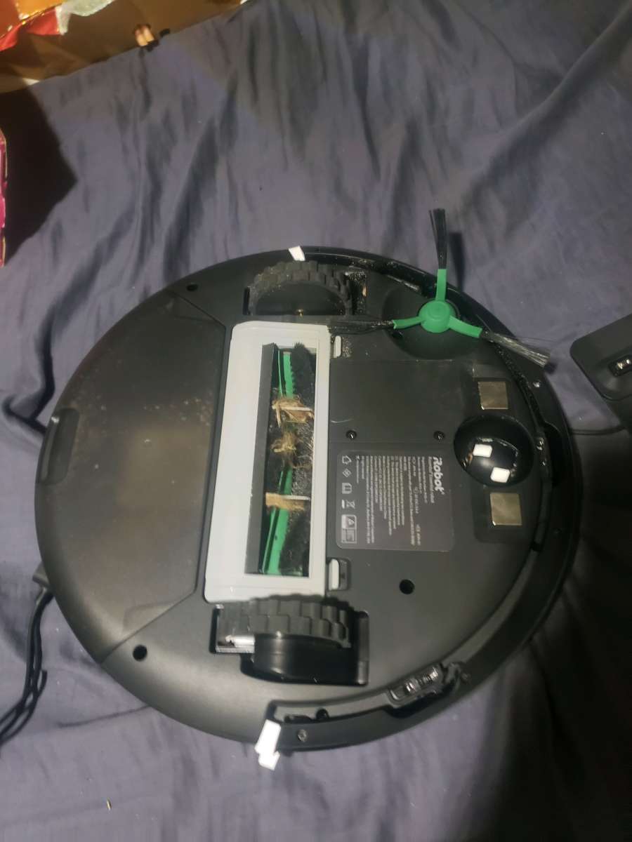 IRobot Roomba Essential Vacuum