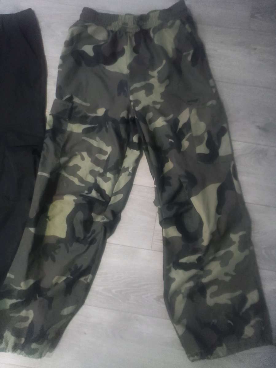 2 FOR 1 Cargo pants