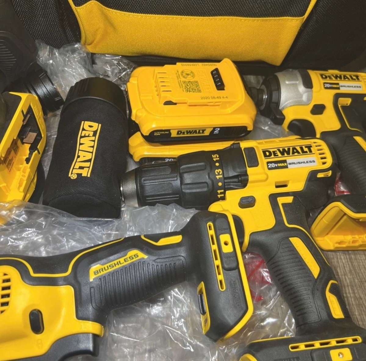 DeWalt 5 Tool 20v Max Combo Kit w Contractor Bag