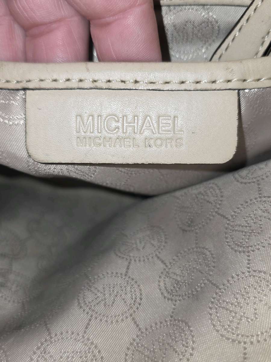 Michael Kors Jet Set large tote and MK  Alfie Booties