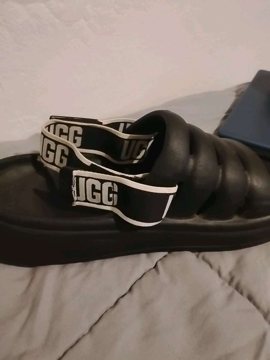 ugg sandals