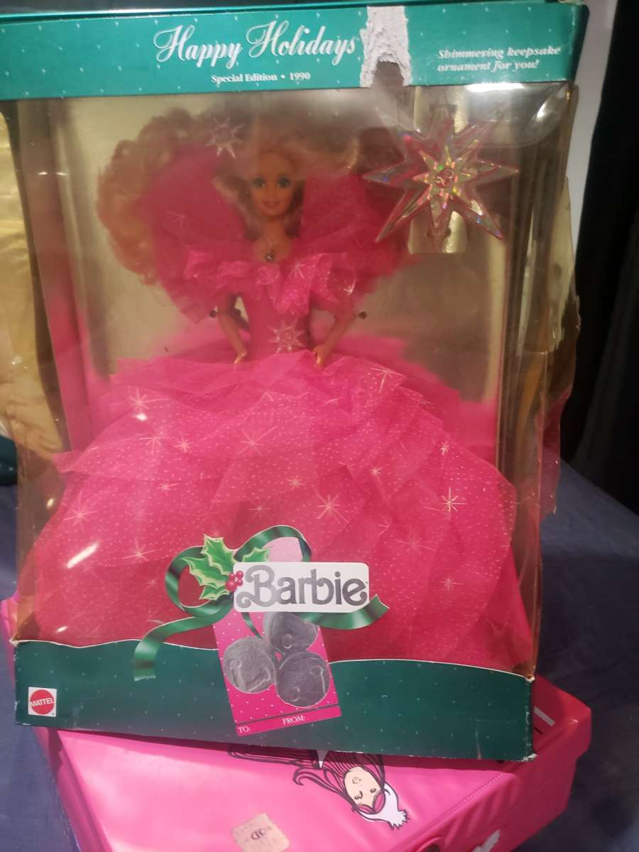 Vintage Happy Holidays Special Edition Barbie 1990