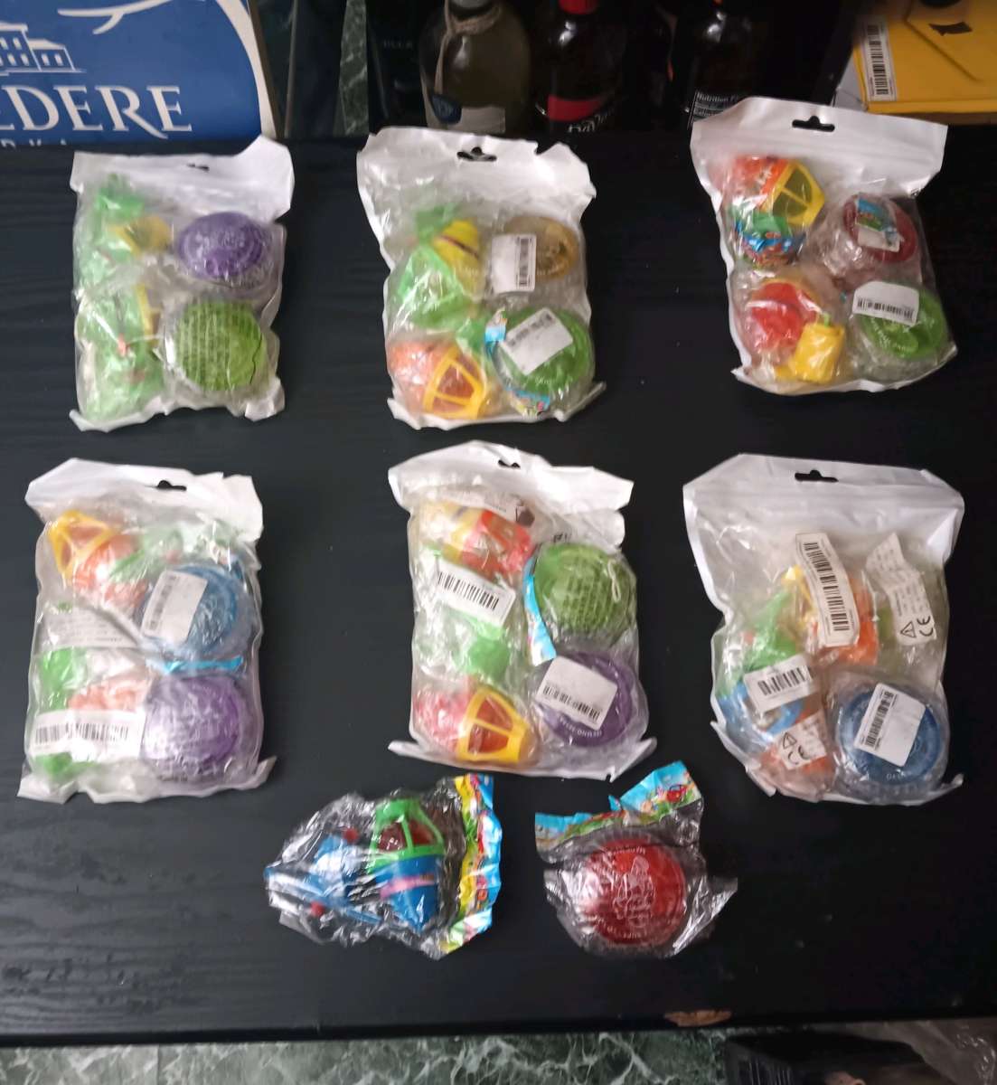 FLASHIING SPINNING TOY TOPS AND YOYO PACK